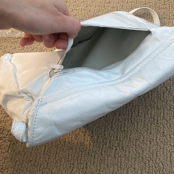 Vintage Dove white purse with 5 zip compartments - Picture 16 of 16